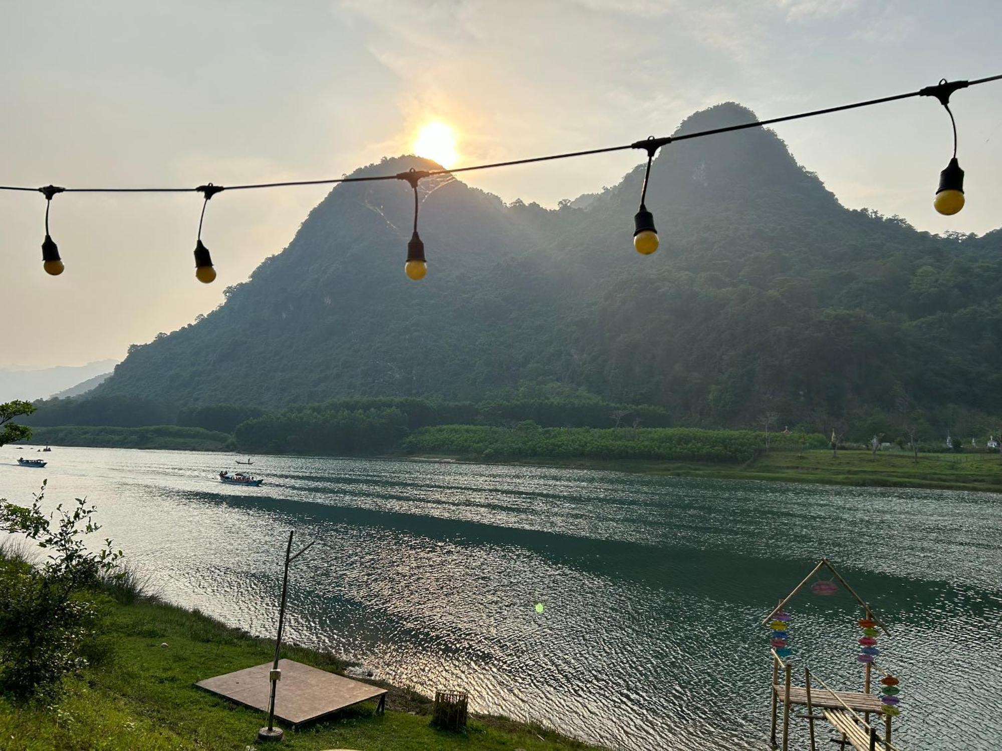 Son River House Phong Nha Exterior photo